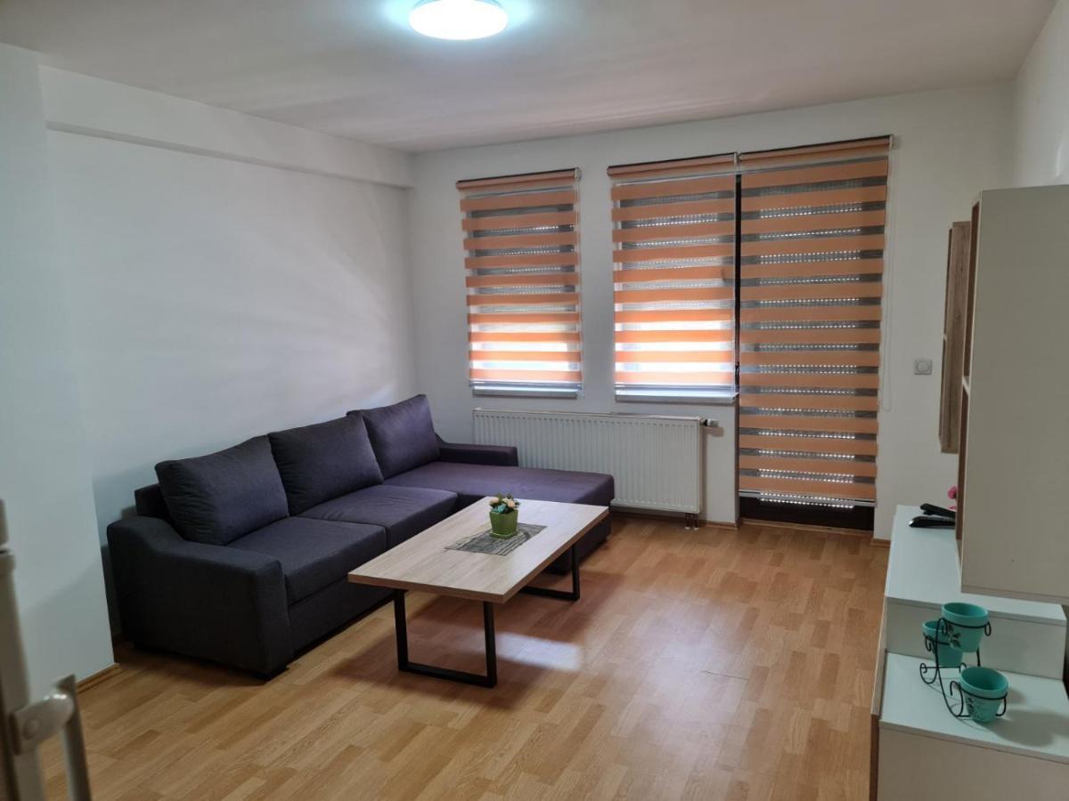 Apartmani Sk Brčko Buitenkant foto